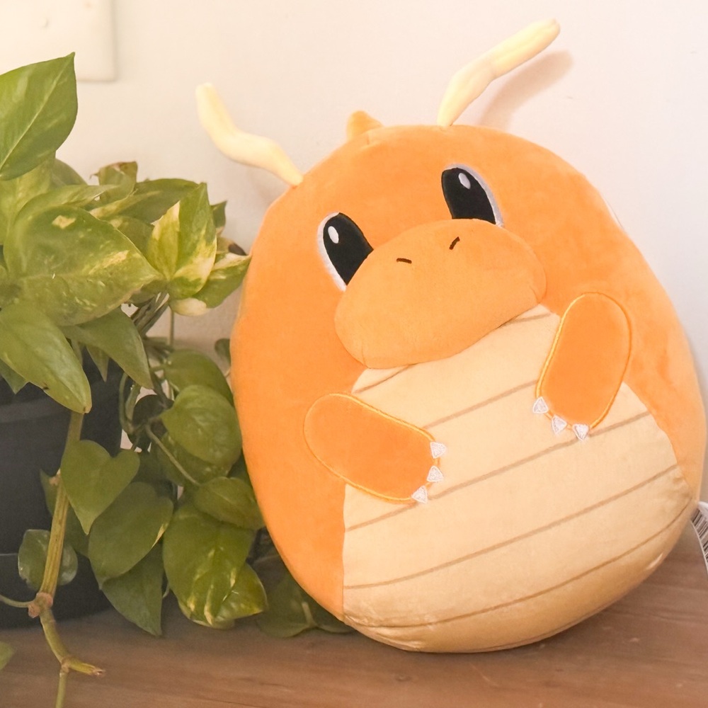 Squishmallows Pokemom Dragonite NWT
